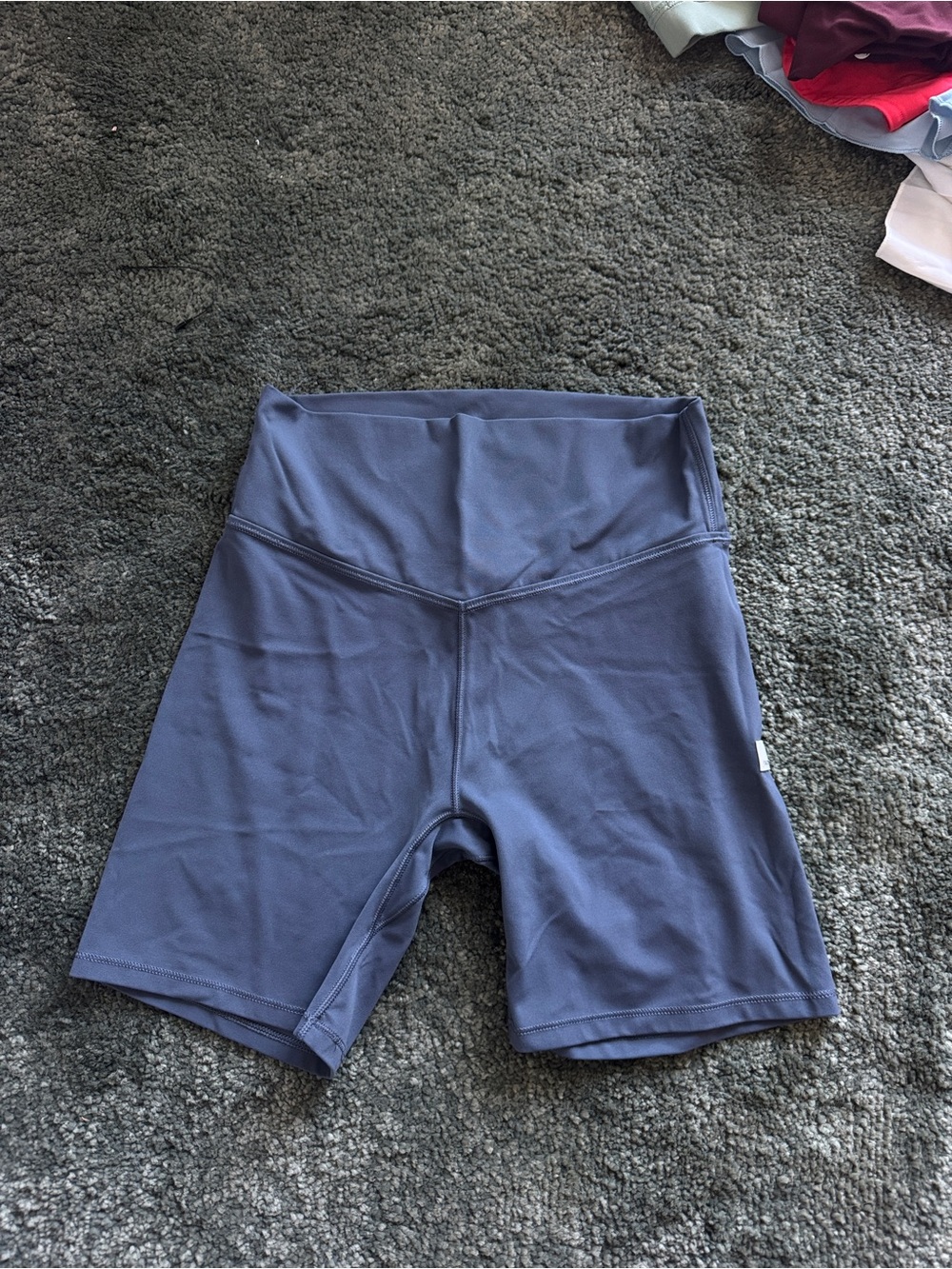 High-Waist Vuori Bike Shorts — Slate Blue
